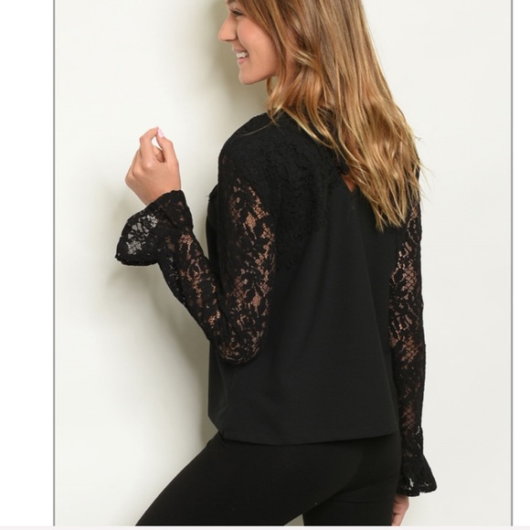 ☕️Black Lace Bell Sleeve Top🌟 - Picture 6 of 6